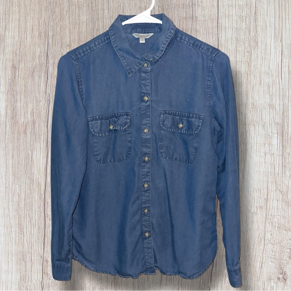 🌺LUCKY BRAND SOFT DENIM BUTTON DOWN SHIRT